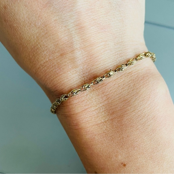 10K SOLID GOLD 3MM MARQUIS UNUSUAL LINK CHAIN BRACELET VINTAGE - Picture 4 of 6